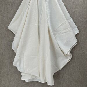 AVON White Diamond Jacquard Oval Tablecloth Cotton Blend 98X120"